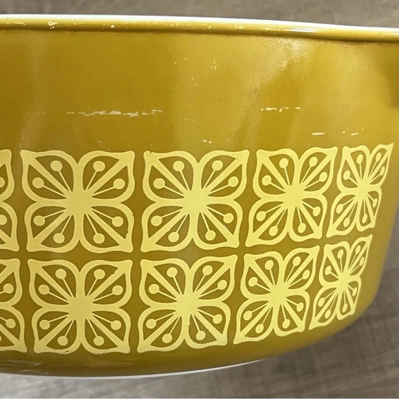 RARE Vintage Promo Pyrex w/Lid Mustard Autumn Floral Pyrex 475 B Square Flowers - Picture 12 of 15